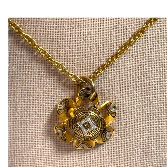 Gold-Tone Damascene Spain Pendant Necklace Flower & Twisted Chain 18" Vintage - Picture 1 of 9